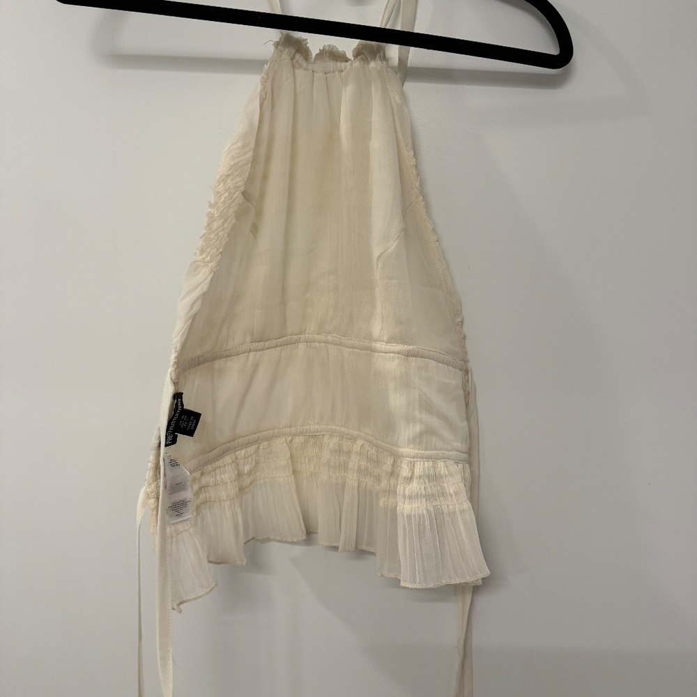 PLT Backless Halter Top - Picture 4 of 5